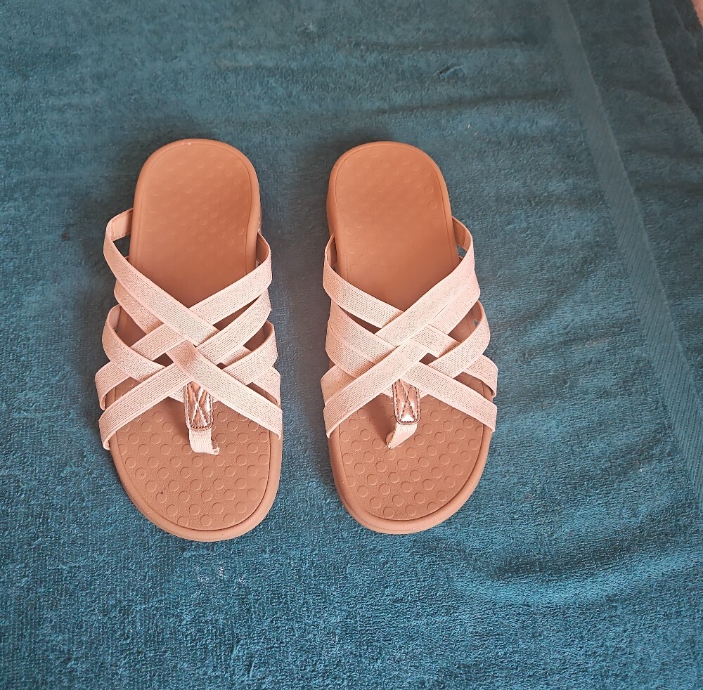 Vionic Tia Supportive Thong Sandal Size 7 Women - Picture 3 of 7